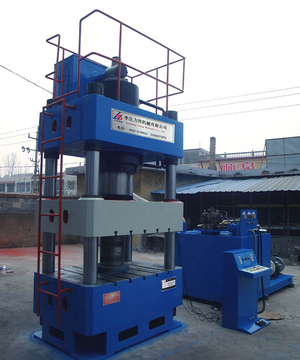 枣庄力邦机械生产的500吨四柱液压机高清大图